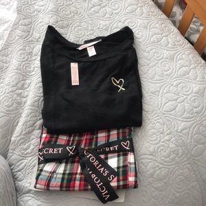 Long sleeve, VS Pajamas Flannel- New